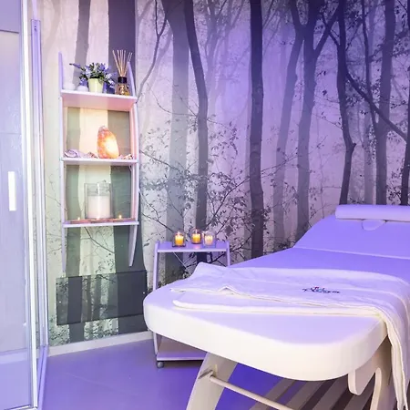 Le Gemelle Boutique 3* Torre Suda