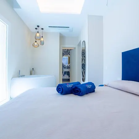 Le Gemelle Boutique 3* Torre Suda