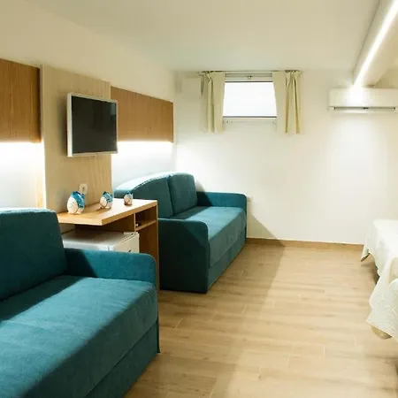 Szálloda Le Gemelle Boutique Torre Suda
